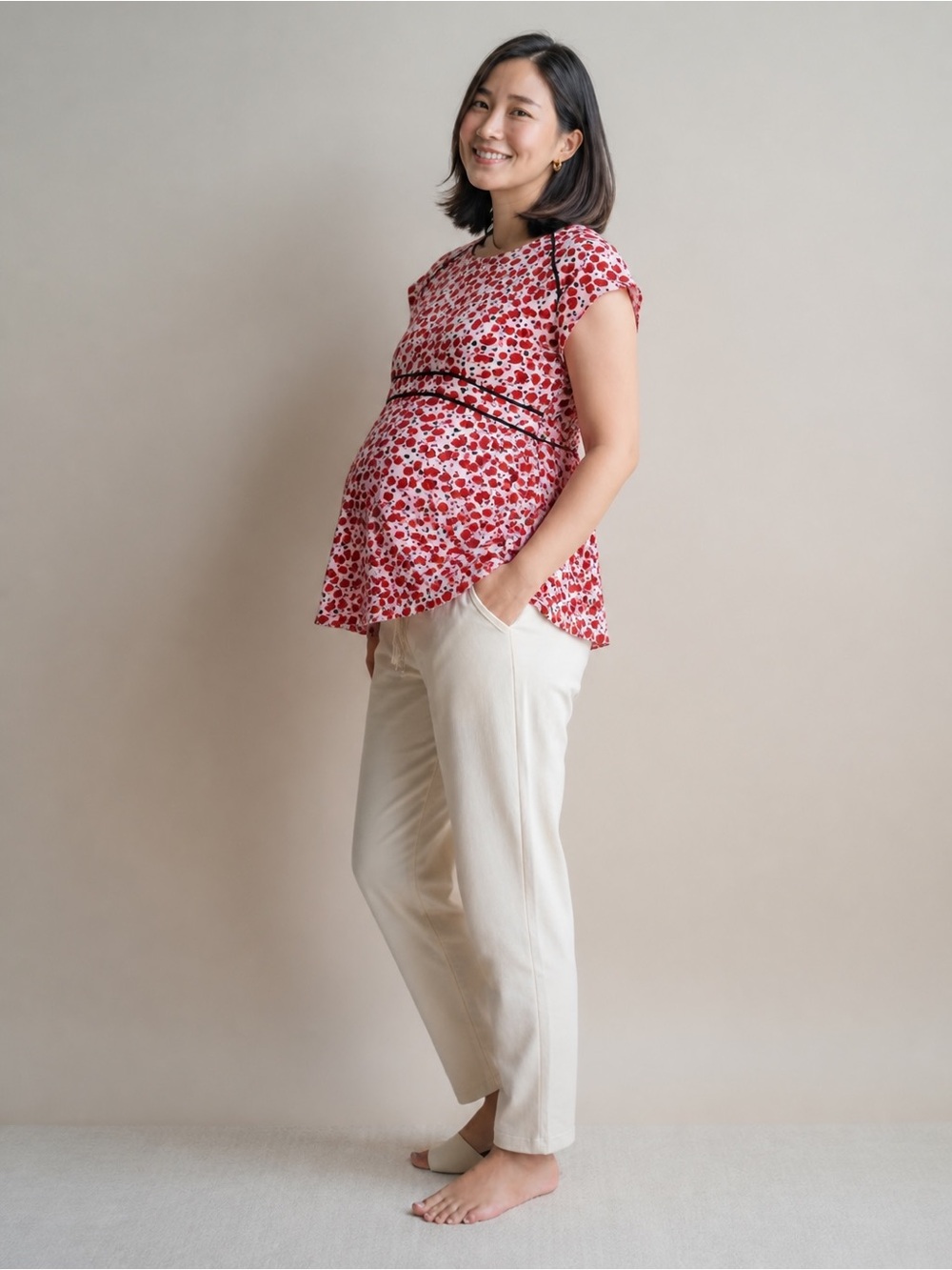 EUC‎ Motherhood Maternity Peplum Floral Top M Red
